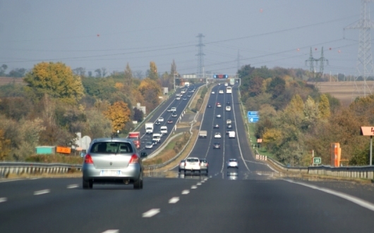 Szünetel az e-matrica-vásárlás péntek este