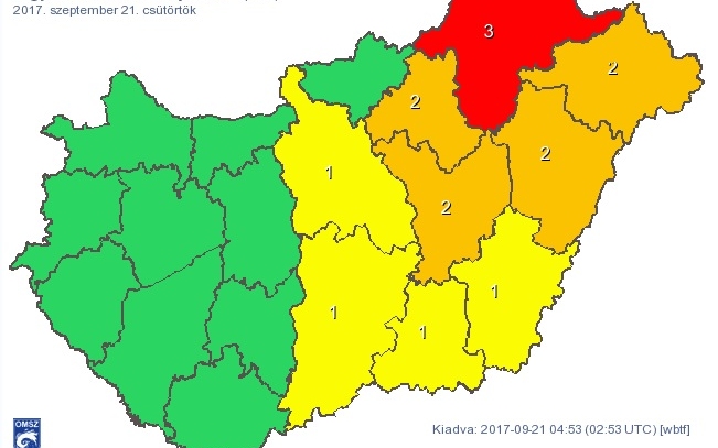 Kemény vihar jön - sok eső és erős szél miatt figyelmeztetnek